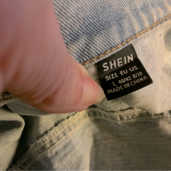 Shein Fringe cropped Jean Jacket with fringe size Large - Picture 4 of 5